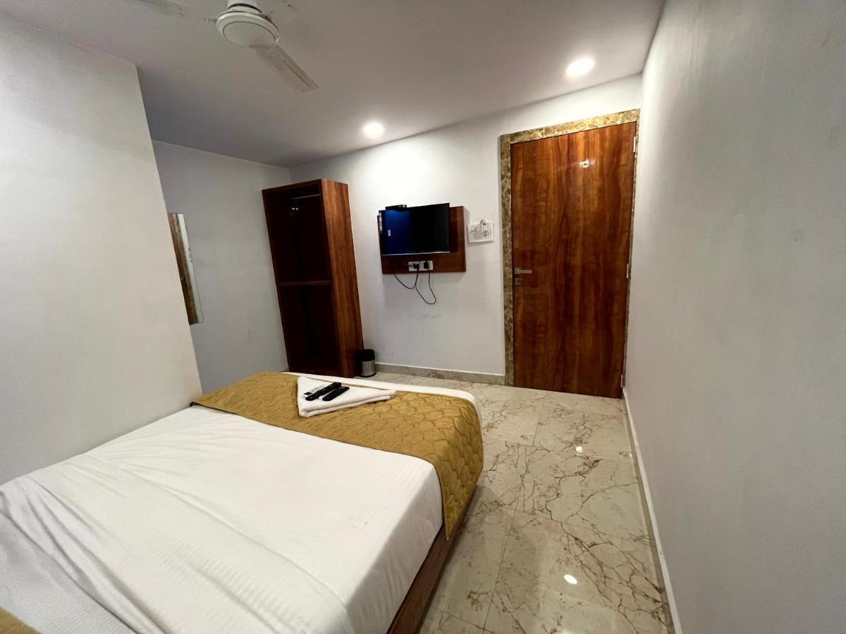Hotel Delmond Prime- Near Nesco Mumbai Bagian luar foto