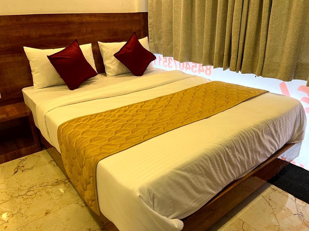 Hotel Delmond Prime- Near Nesco Mumbai Bagian luar foto