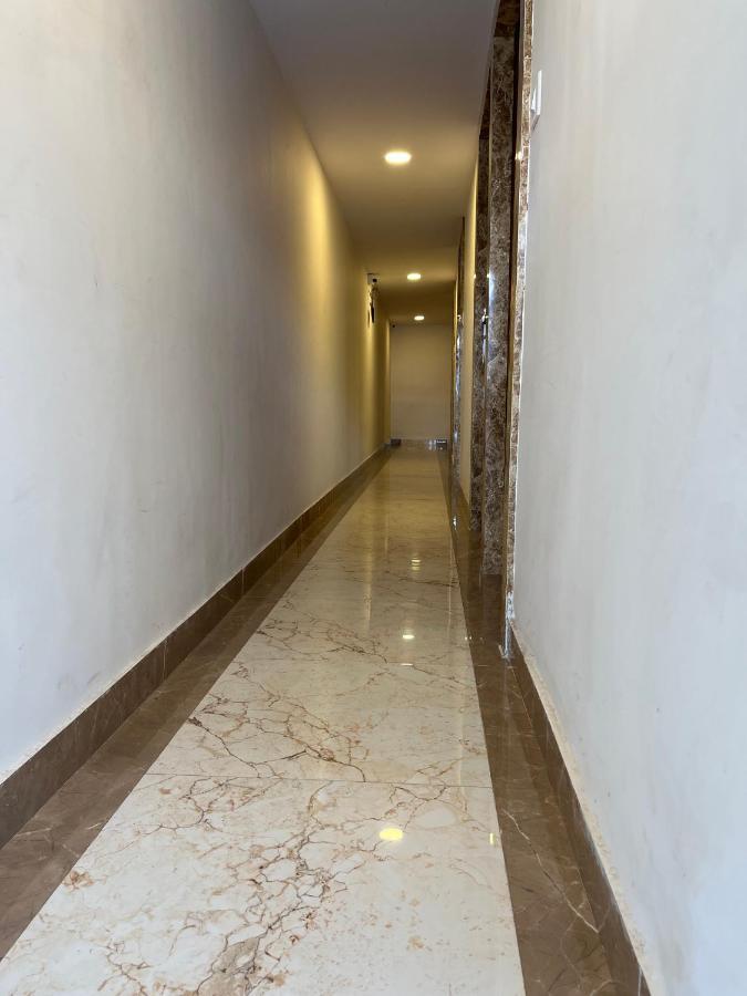 Hotel Delmond Prime- Near Nesco Mumbai Bagian luar foto